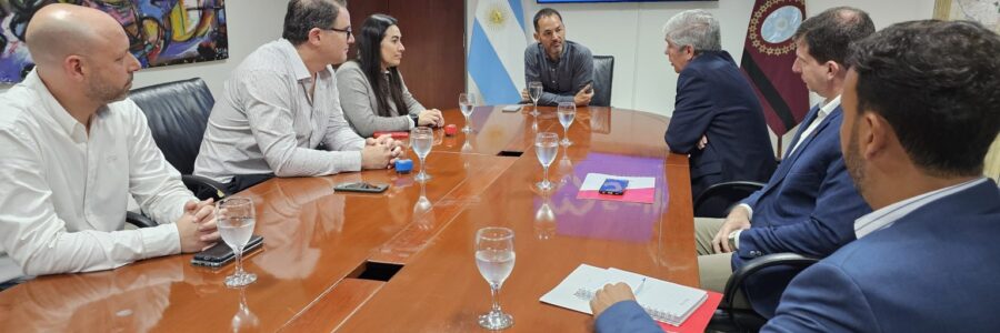 Capacitaciones y prácticas profesionales, ejes centrales del acuerdo con la UCASAL