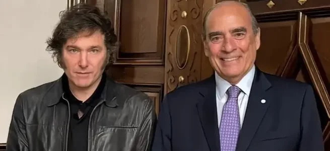 Gobierno negocia contra reloj con jefes provinciales cambios en puntos del Pacto de Mayo