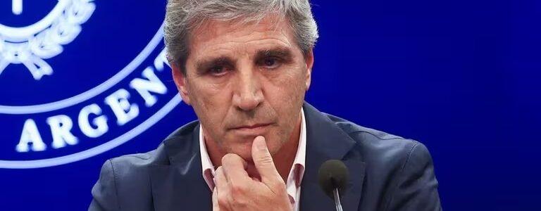 Por primera vez en la era Milei, en julio el Gobierno no logró alcanzar el superávit financiero en las cuentas públicas