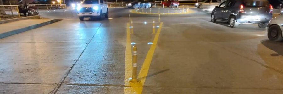 Iluminan las obras de señalización de Av. Juan XXIII y Av. San Martín