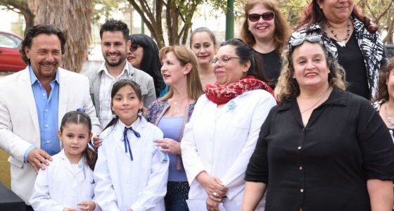 “Ser maestro es una elección de vida”: el Gobernador los felicitó y acompañó en su día