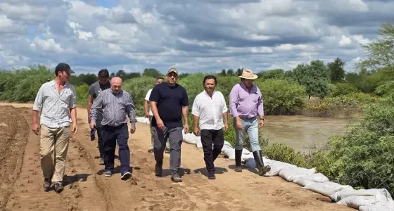 Sáenz afirmó que el Estado continuará en zona asistiendo a las comunidades afectadas por la histórica crecida