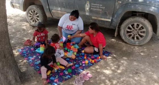 Asisten a la población infantil evacuada en campamentos de La Curvita, La Estrella y La Gracia