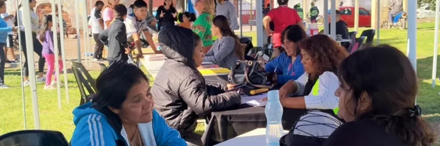 Más de 200 vecinos participaron del programa “Cerca Tuyo” en Bº Juan Calchaqui
