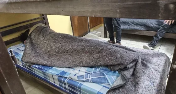 El Hogar de Noche abrió sus puertas y asistió a 52 personas en situación de calle