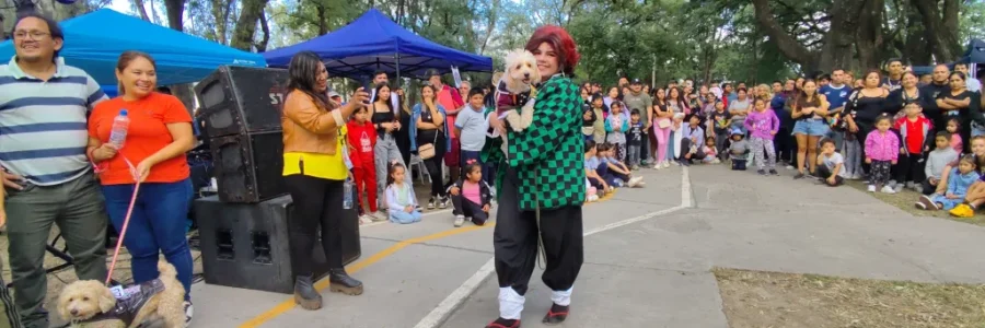 Con un gran marco de participantes se realizó el Desfile de Animales de Compañía