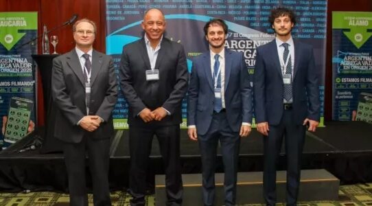 “Argentina puede duplicar su PBI a través de sus provincias”, aseguró el ministro de Economía y Servicios Públicos de Salta