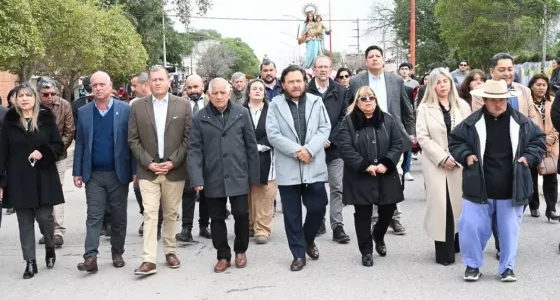 El gobernador Sáenz acompañó al pueblo de Joaquín V. González en su fiesta patronal