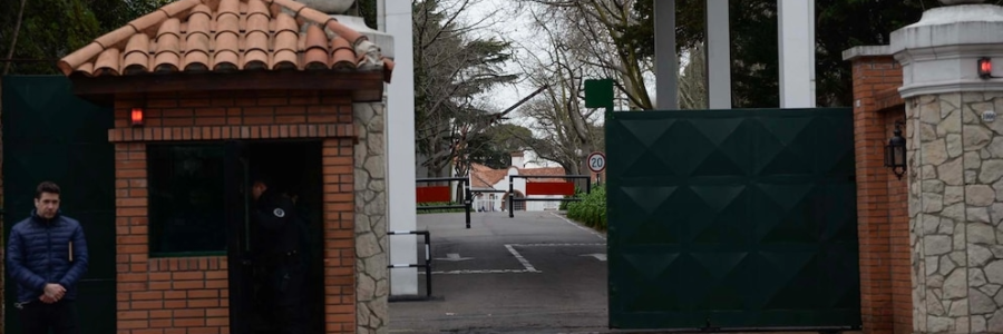 Javier Milei cenó con diputados de LLA y el PRO en la Quinta de Olivos para asegurar el bloqueo a los vetos