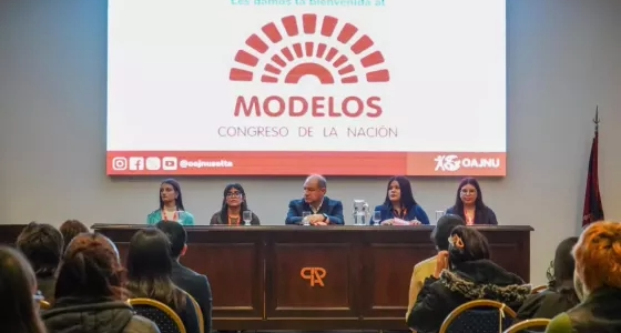 El Gobierno acompaña y promueve la participación juvenil en el sistema democrático