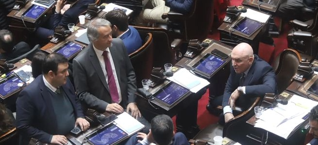 El oficialismo resistió y blindó en Diputados el veto al aumento para jubilados
