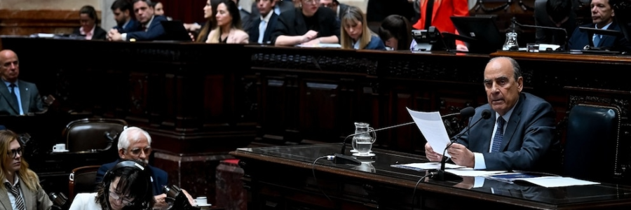 En una sesión plagada de cruces y chicanas, Francos rechazó las denuncias por coimas y apuntó contra el kirchnerismo