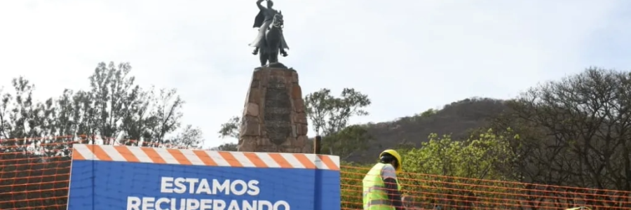 Monumento a Güemes: realizan obras en la zona de las escalinatas