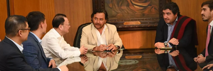 Ganfeng Lithium presentó a Sáenz un nuevo proyecto de litio por US$2.000 millones