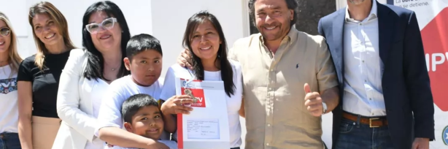 Con la entrega de 47 viviendas en Cafayate, la gestión Sáenz convirtió a más de 4250 familias en propietarias