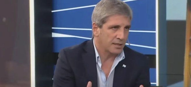Luis Caputo aseguró que «no se va a salir de la flotación entre bandas» y que EEUU podrá seguir «comprando pesos»