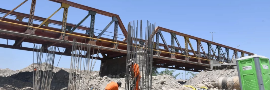 La obra de los nuevos puentes sobre río Vaqueros y la circunvalación avanza a buen ritmo