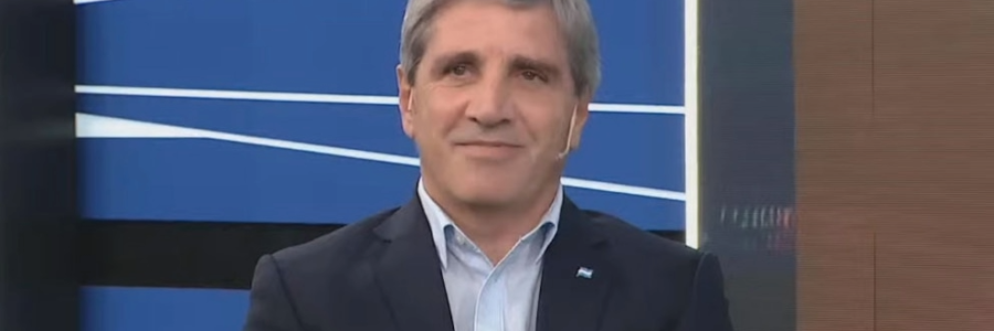 Luis Caputo: “Estoy más que cómodo con el valor del dólar”