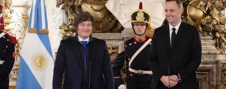 Manuel Adorni aseguró que los gobernadores aprobaron la reforma laboral