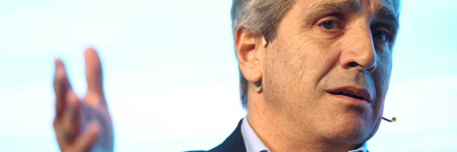 Caputo dio detalles de la futura reforma tributaria y le hizo una promesa al sector asegurador