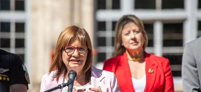 Patricia Bullrich presentó la Agencia Nacional de Migraciones y pasó la posta a su sucesora en Seguridad
