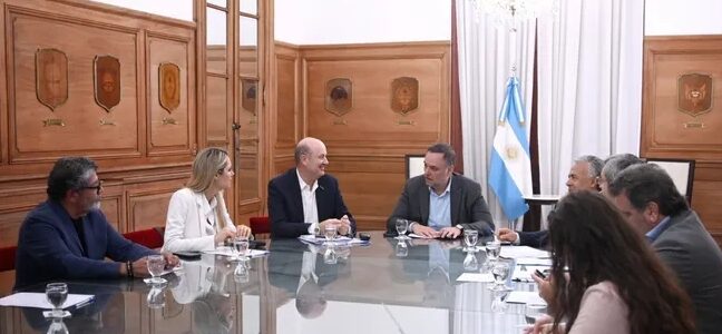 El Gobierno presenta hoy las reformas y comienza a planificar la estrategia para aprobarlas en el Congreso