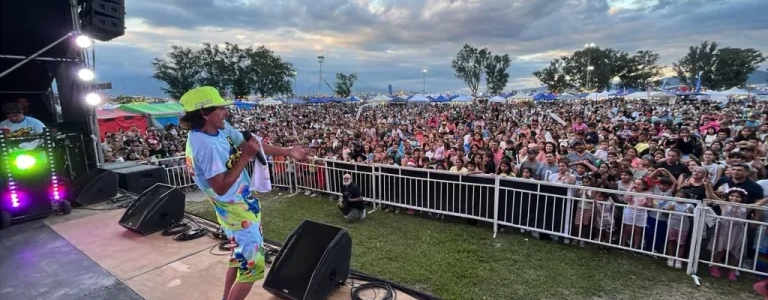 La Expo Ciudad reúne a grandes artistas locales en dos jornadas imperdibles