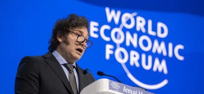 El Gobierno despliega su estrategia en Davos en busca de respaldo, confianza y proyección internacional