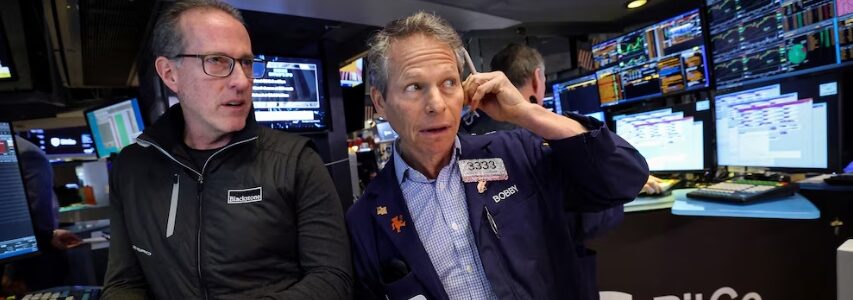 Mercados: suben las acciones y los bonos argentinos en el cierre de una semana positiva