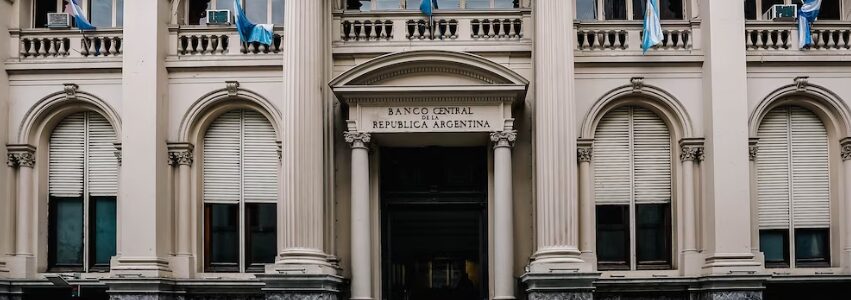 El Banco Central compró USD 62 millones y las reservas brutas rompieron otra marca