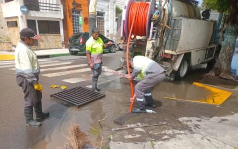 La Municipalidad continúa asistiendo a los vecinos afectados por la lluvia