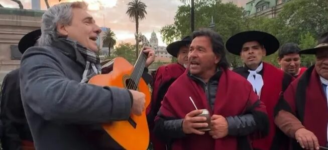 Gustavo Sáenz levanta su perfil nacional mientras mira de reojo las elecciones de 2027 en Salta