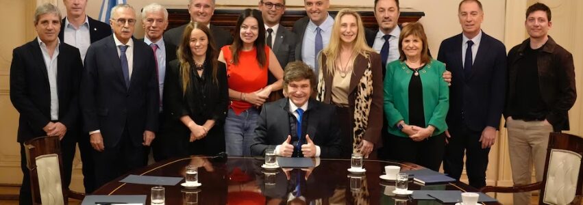 Milei reunió al Gabinete por primera vez en el año y les adelantó los próximos objetivos de la gestión: qué reformas se piensan para el 2026