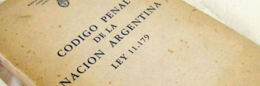 Viudas negras, maltrato animal y deudores alimentarios: buscan sumar nuevos delitos al Código Penal