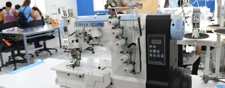 La nueva Fábrica Municipal ya recibió a más de 100 vecinos en zona oeste