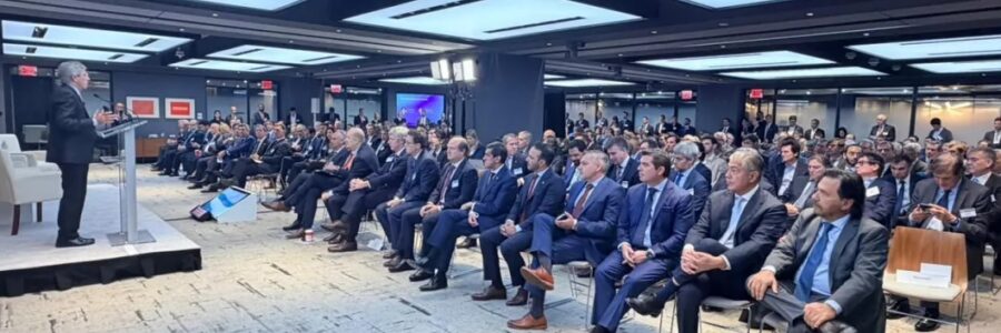 Sáenz en Nueva York: “La presencia de los gobernadores da confianza, previsibilidad y seguridad jurídica a las inversiones”