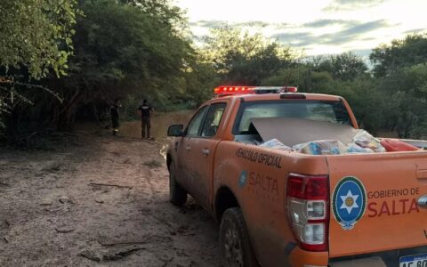 Se intensifican los operativos de asistencia en el norte de Salta por las intensas lluvias y crecida de ríos