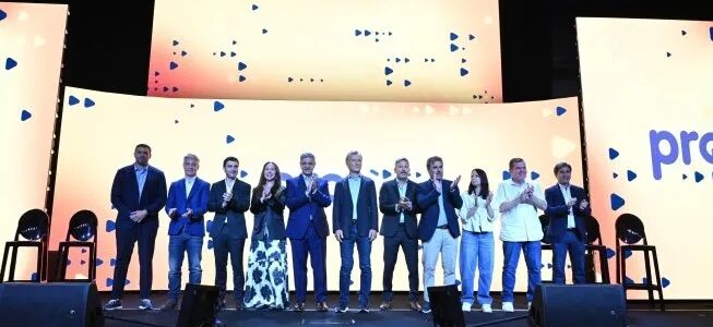 Mauricio Macri volvió a escena, descartó una oposición a Javier Milei y ordenó al PRO pensar en 2027