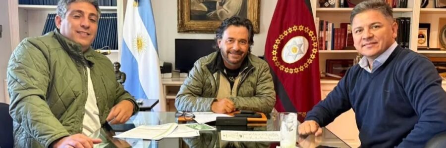 Sáenz coordina el operativo integral de asistencia en Rivadavia y refuerza la presencia del Estado en zonas afectadas por las crecidas