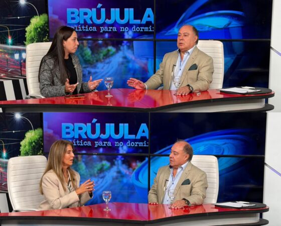 BRÚJULA CON AGUSTINA ÁLVAREZ Y SOCORRO VILLAMAYOR