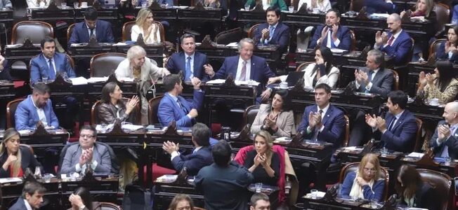 El Gobierno logró la reforma de la ley de Glaciares con otro aval de las provincias en Diputados