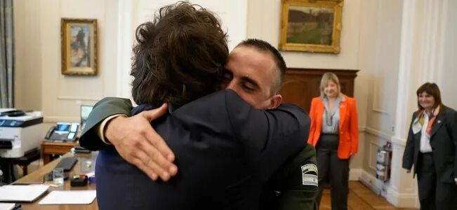 Javier Milei recibió en Casa Rosada al gendarme Nahuel Gallo