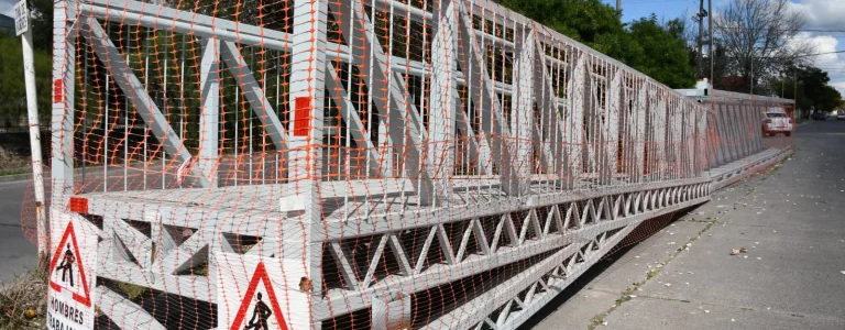 Habrá un corte por 30 días en Av. Yrigoyen por la instalación de un puente peatonal