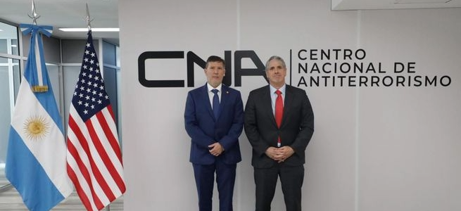 La SIDE anunció que EEUU cooperará con equipamiento, visitas técnicas e intercambio de inteligencia