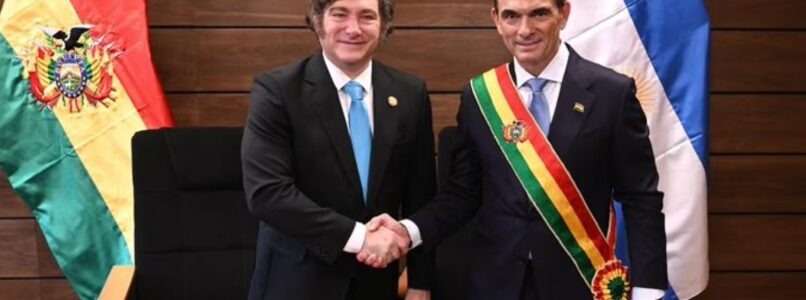 Milei respaldó al presidente de Bolivia tras el envío de ayuda por la escasez generada por bloqueos opositores