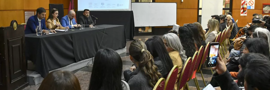 Docentes salteños se capacitan para prevenir la trata en entornos digitales