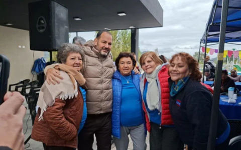 Movimiento a lo grande: cientos de adultos vivieron una jornada de recreación