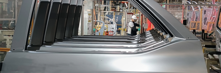 Industria automotriz estancada: volvieron a caer la producción y la exportación de autos nacionales