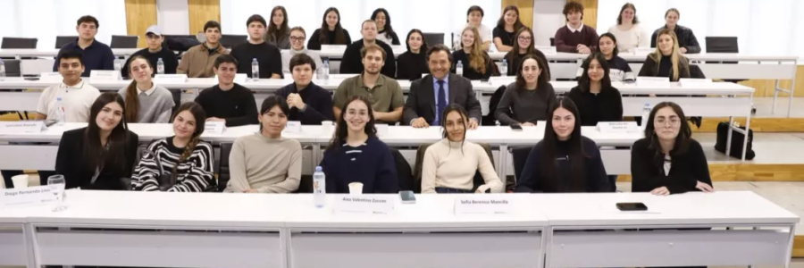 Sáenz firmó un convenio con la Universidad Torcuato Di Tella para ampliar oportunidades educativas a jóvenes salteños