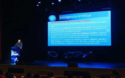 Educación impulsa la vocación científica en estudiantes durante la conferencia internacional de astronáutica